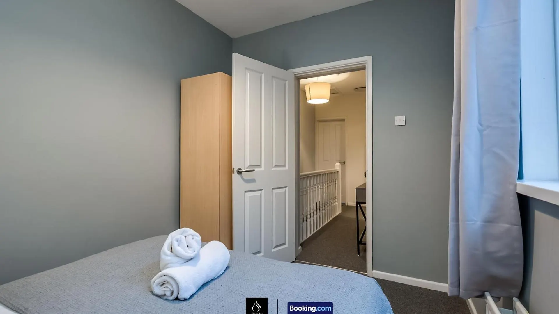 Holiday home 2 Bedrooms House By Boyeilles Apartments Short Lets & Serviced Accommodation Belfast With Free Wifi United Kingdom